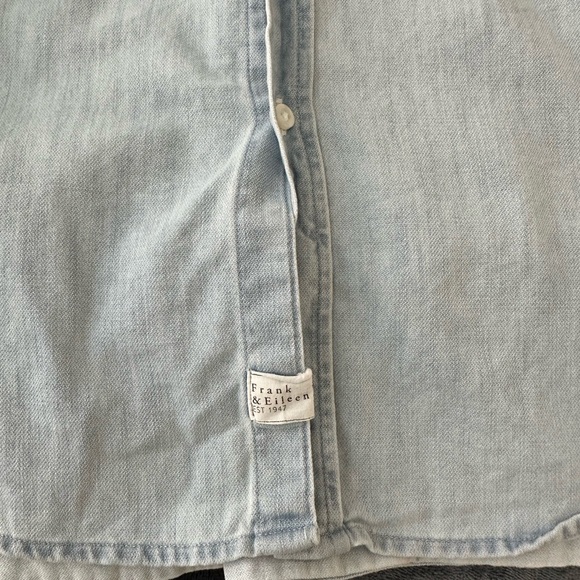 Frank & Eileen - The Eileen Classic Button Up - Classic blue - size small - Picture 4 of 12